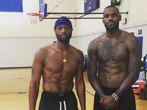 出对手后场 出对手后场